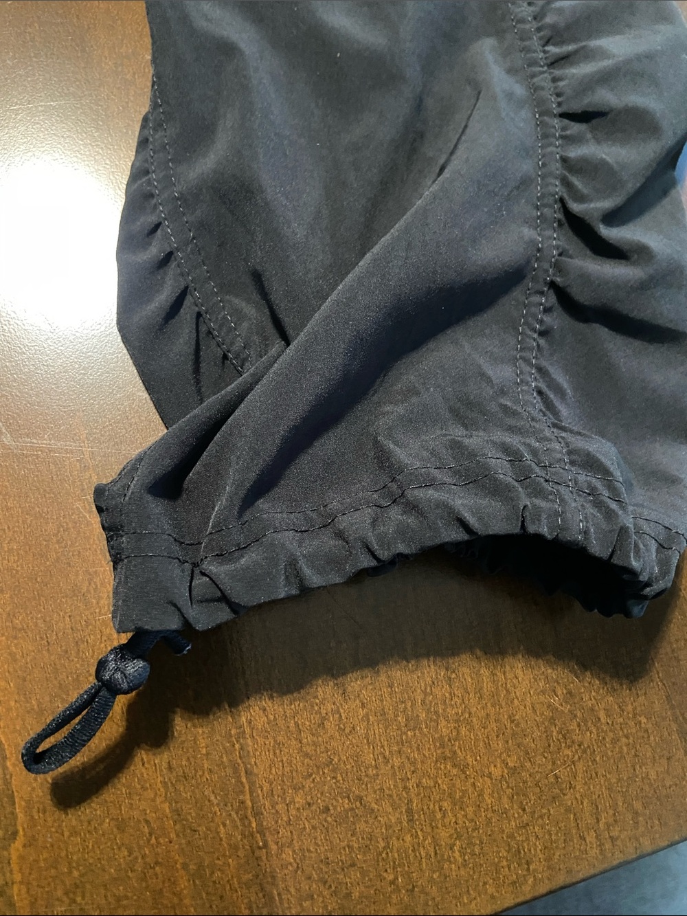 Kyodan Black Ruched Drawstring Joggers, size Small (women’s). - Picture 12 of 13